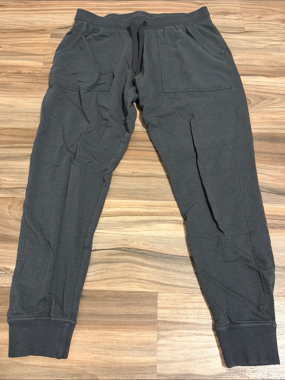Tasc Performance Jogger Pants Organic Cotton Bamboo Men’s Sz. L Charcoal Stretch